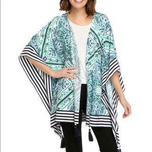 Crown and Ivy Kimono